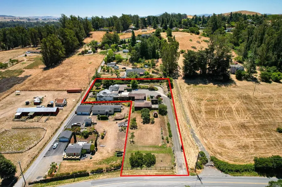 504 W Railroad Avenue, Cotati, CA 94931 - #3