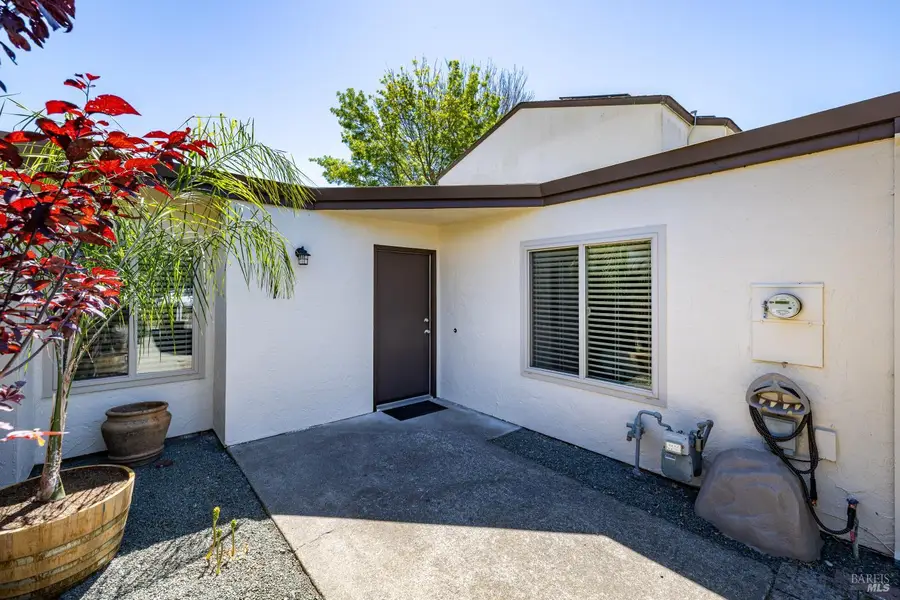 624 Simpson Street, Santa Rosa, CA 95401 - #2