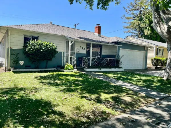 213 Parkwood Drive, Vallejo, CA 94591
