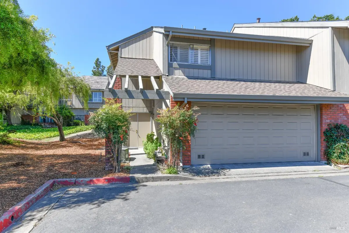 3007 Loma Court, Santa Rosa, CA 95405 - #1