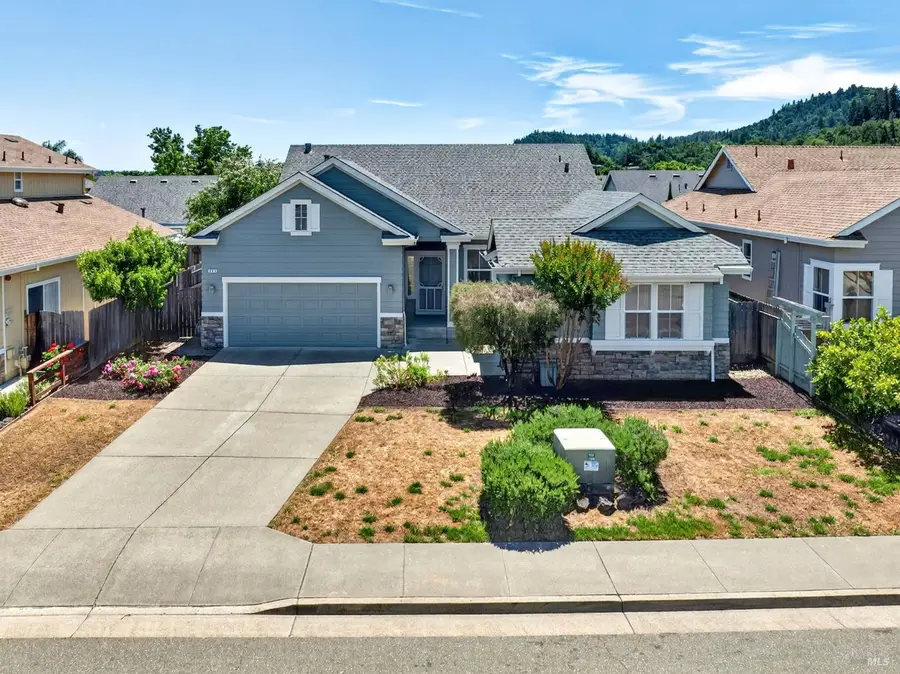 445 Muscat Drive, Cloverdale, CA 95425 - #2