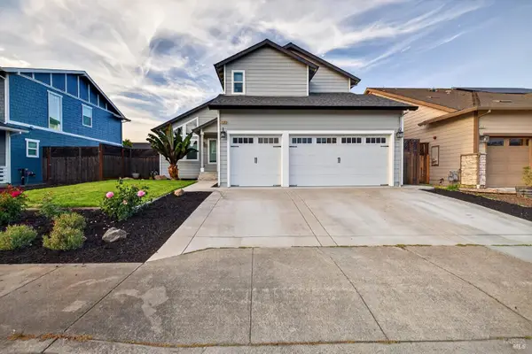 4690 Paulette Place, Santa Rosa, CA 95403