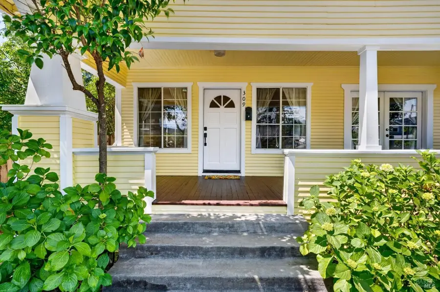 309 N Jefferson Street, Cloverdale, CA 95425 - #2