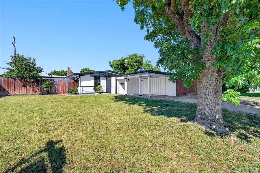945 Laurel Way, Rio Vista, CA 94571 - #3