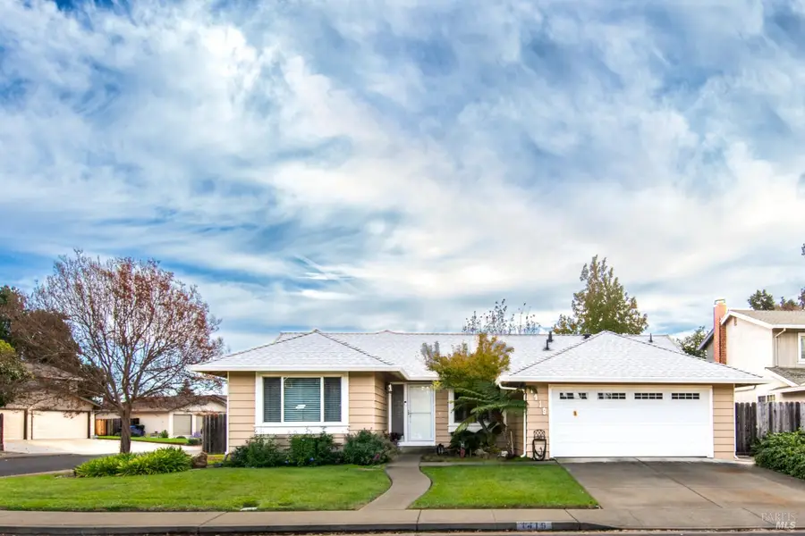 1419 Shelby Drive, Fairfield, CA 94534 - #2