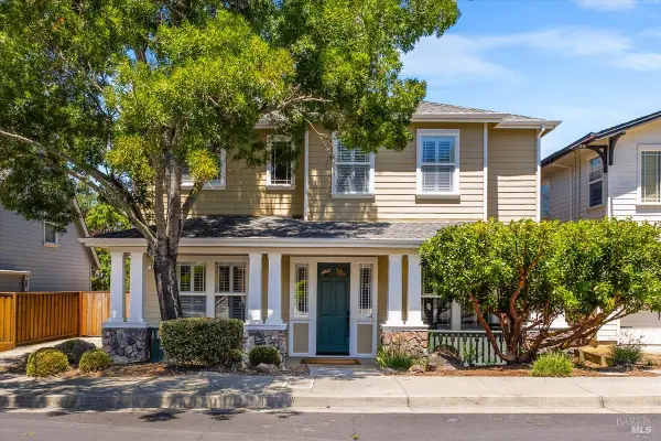 367 Arabian Way, Healdsburg, CA 95448