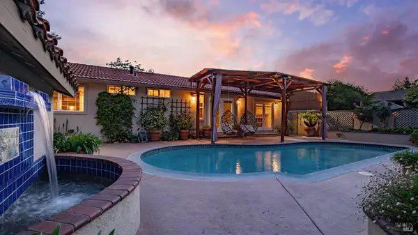 22 Greengate Court, Santa Rosa, CA 95409