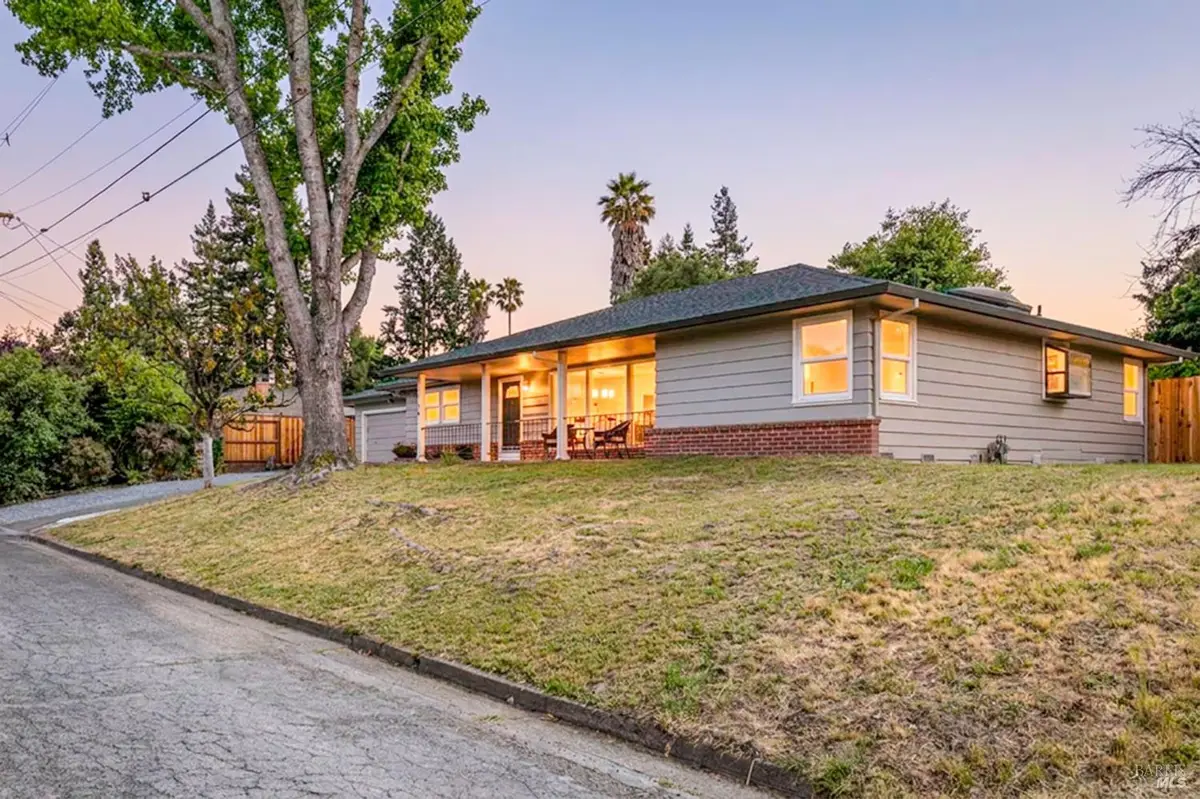 918 Dorthel Street, Sebastopol, CA 95472 - #1