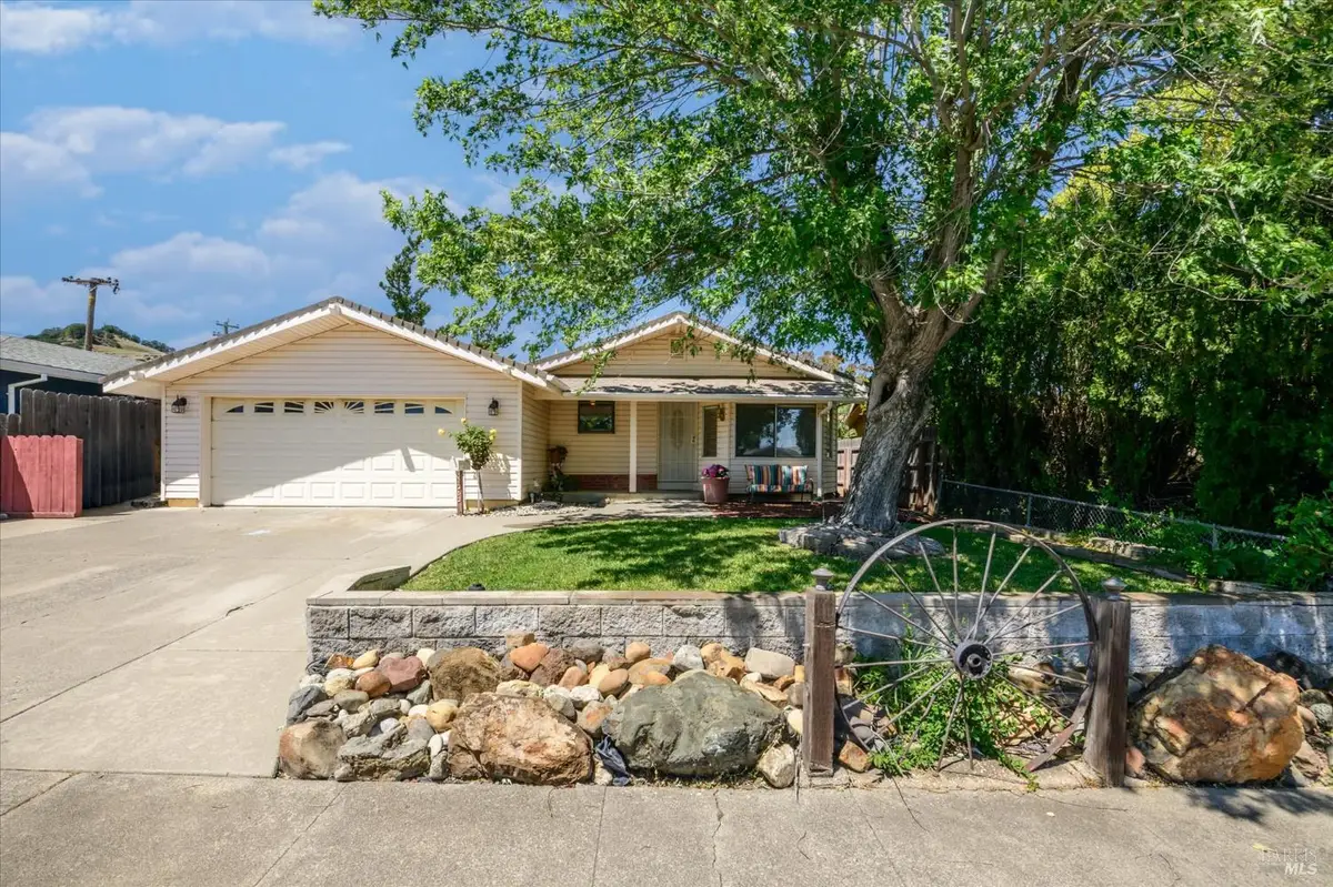 262 Markham Avenue, Vacaville, CA 95688 - #1