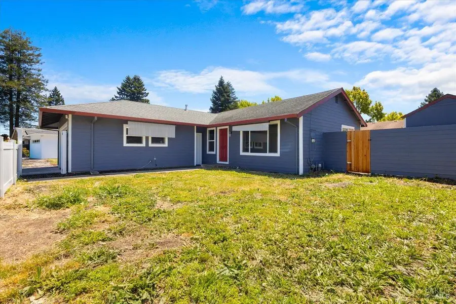 752 Lindsay Avenue, Rohnert Park, CA 94928 - #2
