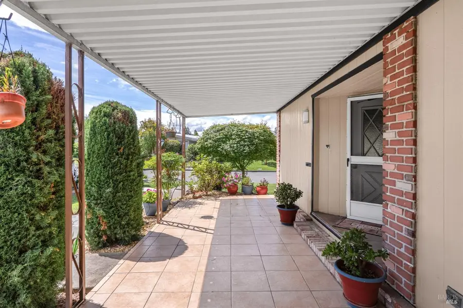 1 Circulo Grande, Rohnert Park, CA 94928 - #3