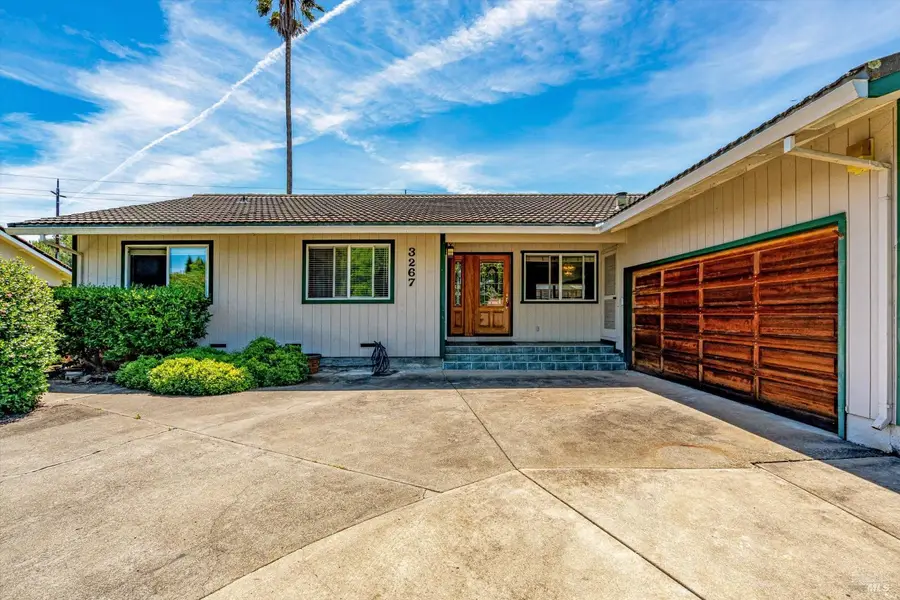 3267 Kensington Circle, Napa, CA 94558 - #2