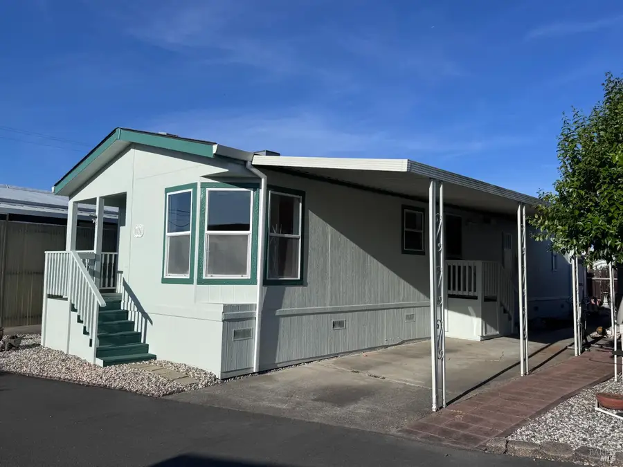 8174 Birch Street, Windsor, CA 95492 - #2