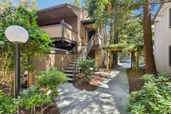 93 Nicholas Court, Cotati, CA 94931