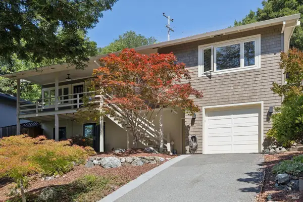 11 Amberwood Lane, San Anselmo, CA 94960