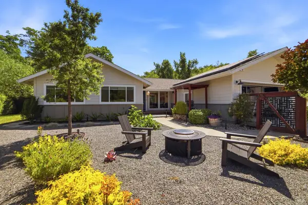 88 Calistoga Road, Santa Rosa, CA 95409