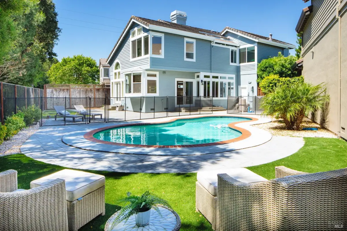 4 Spanish Bay Court, Petaluma, CA 94954 - #1