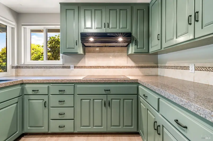 477 Meadowgreen Drive, Santa Rosa, CA 95409 - #3