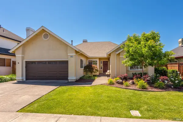 1040 Elsbree Lane, Windsor, CA 95492