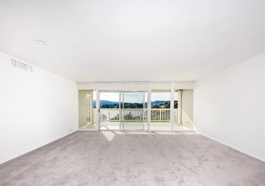 18 Janet Way #160, Tiburon, CA 94920 - #3