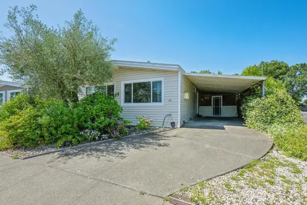 32 Charro Court, Santa Rosa, CA 95401