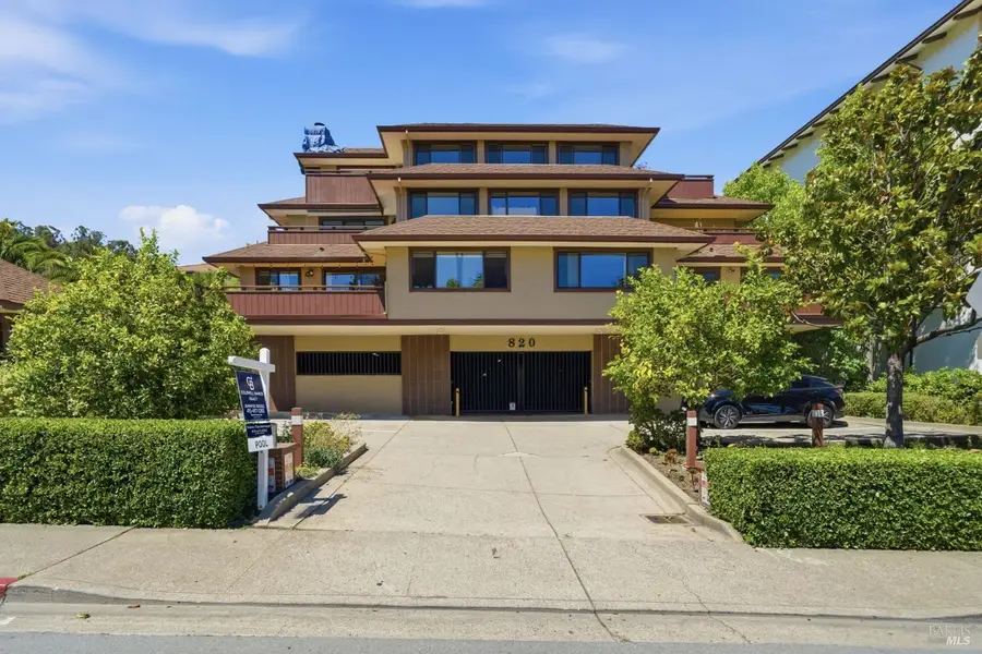 820 Mission Avenue #2, San Rafael, CA 94901 - #3