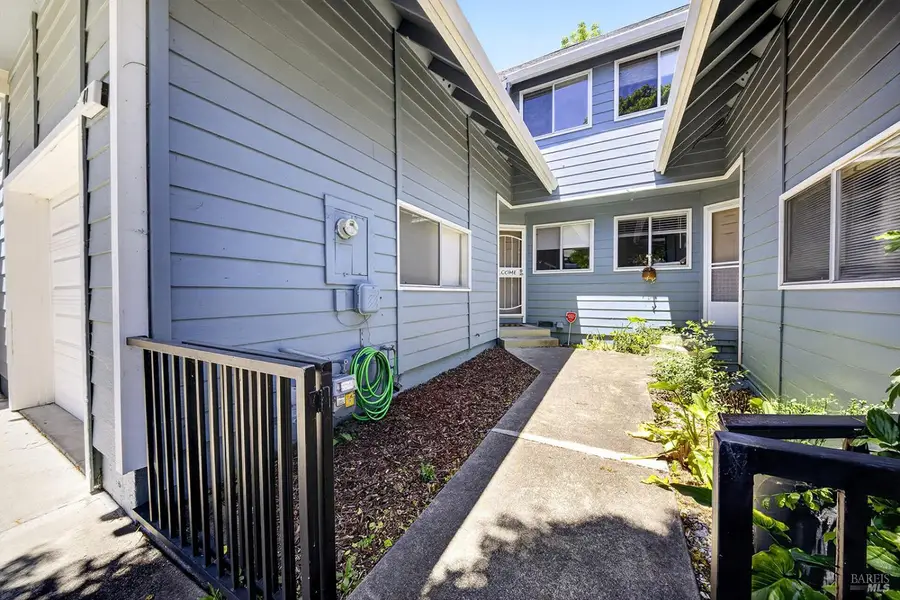 41 Meadowbrook Court, Cotati, CA 94931 - #3