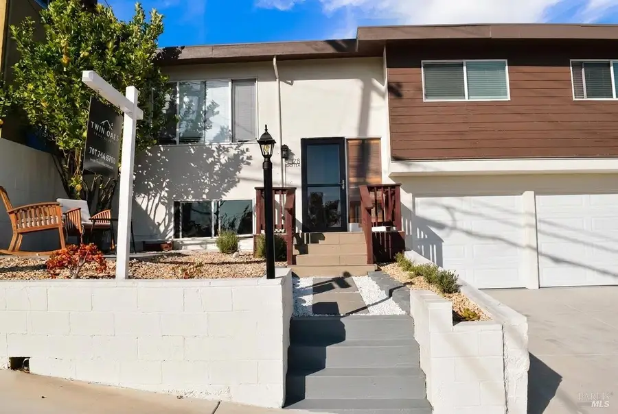 178 Baxter Street, Vallejo, CA 94590 - #2