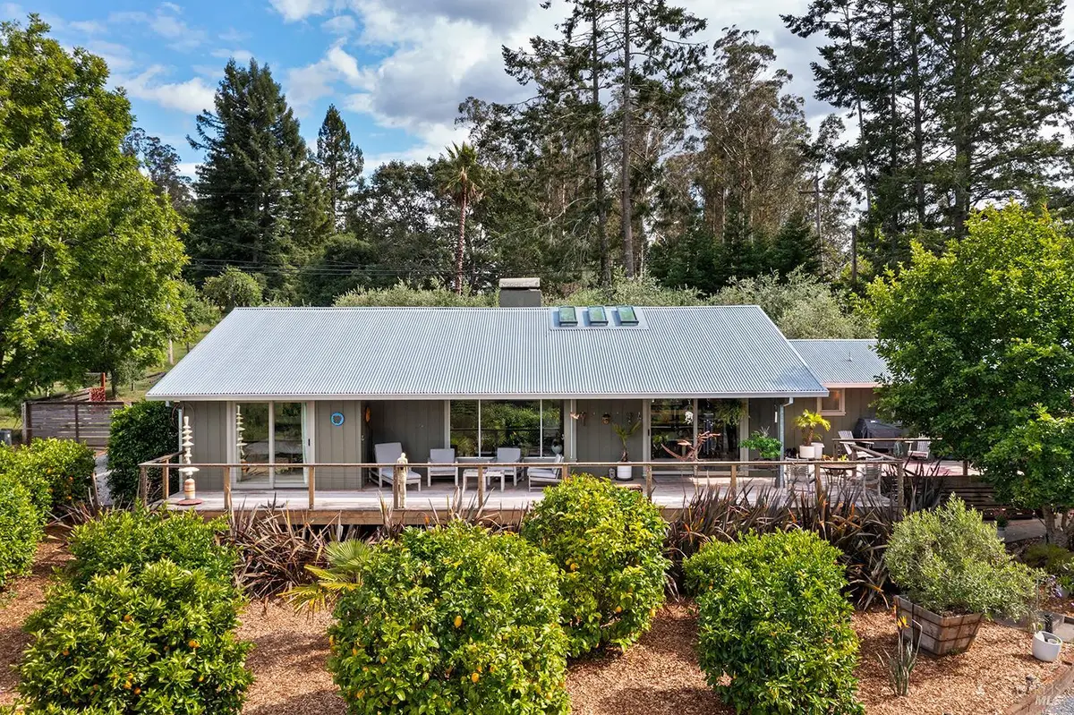 2630 Burnside Road, Sebastopol, CA 95472 - #1