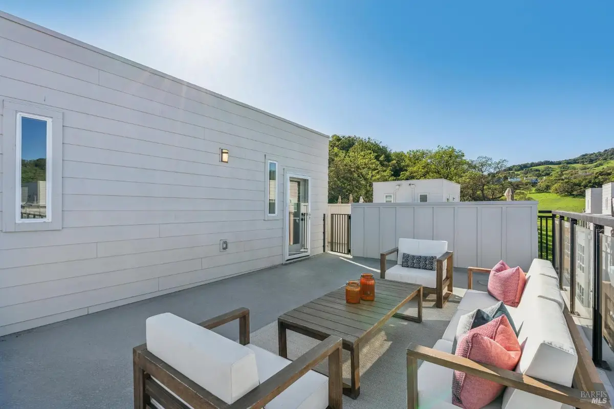 317 Verandah Avenue, Novato, CA 94945 - #1