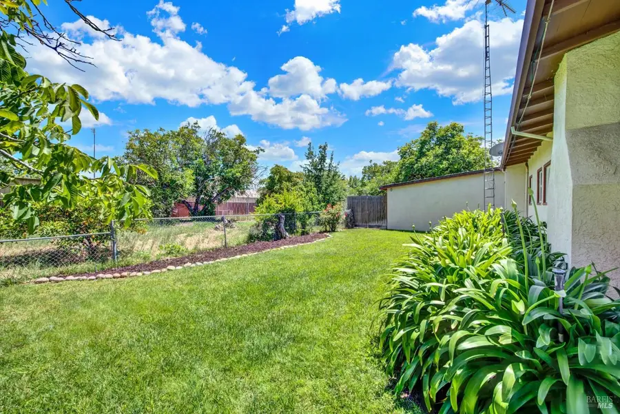 390 S 3rd Street, Dixon, CA 95620 - #3