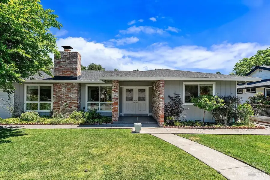 469 Pythian Road, Santa Rosa, CA 95409 - #2