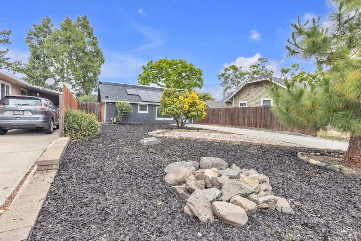 943 Frazier Avenue, Santa Rosa, CA 95404 - #1