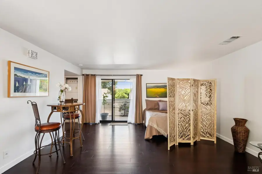 69 Village Circle, San Rafael, CA 94903 - #3