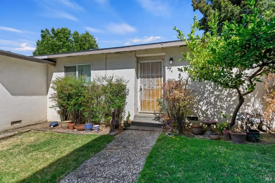 434 E H Street, Benicia, CA 94510 - #2