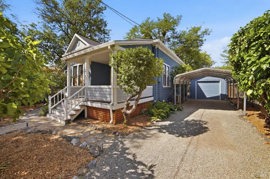 315 N Washington Street, Cloverdale, CA 95425 - #3