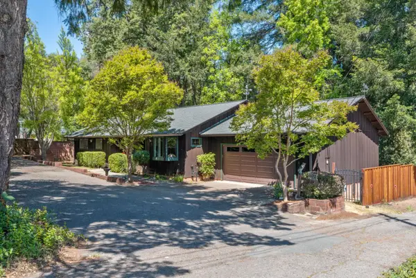 1122 W Standley Street, Ukiah, CA 95482