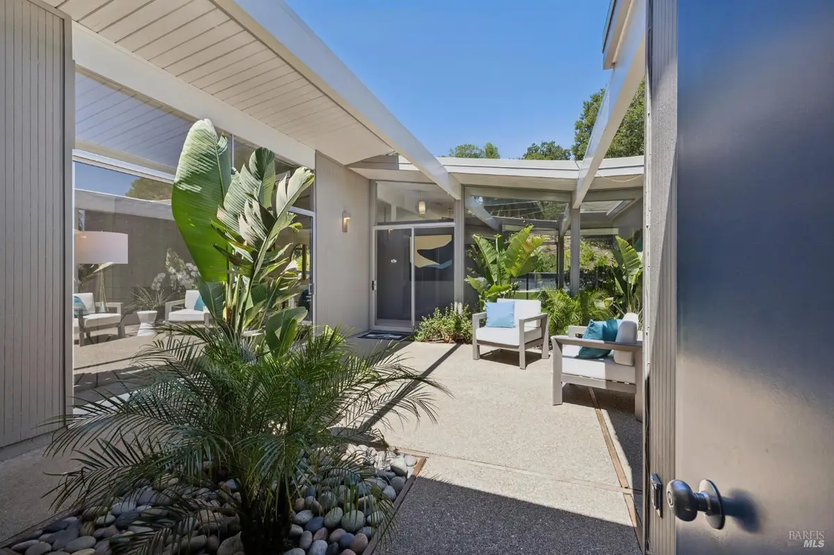 100 Golden Hinde Boulevard, San Rafael, CA 94903 - #1