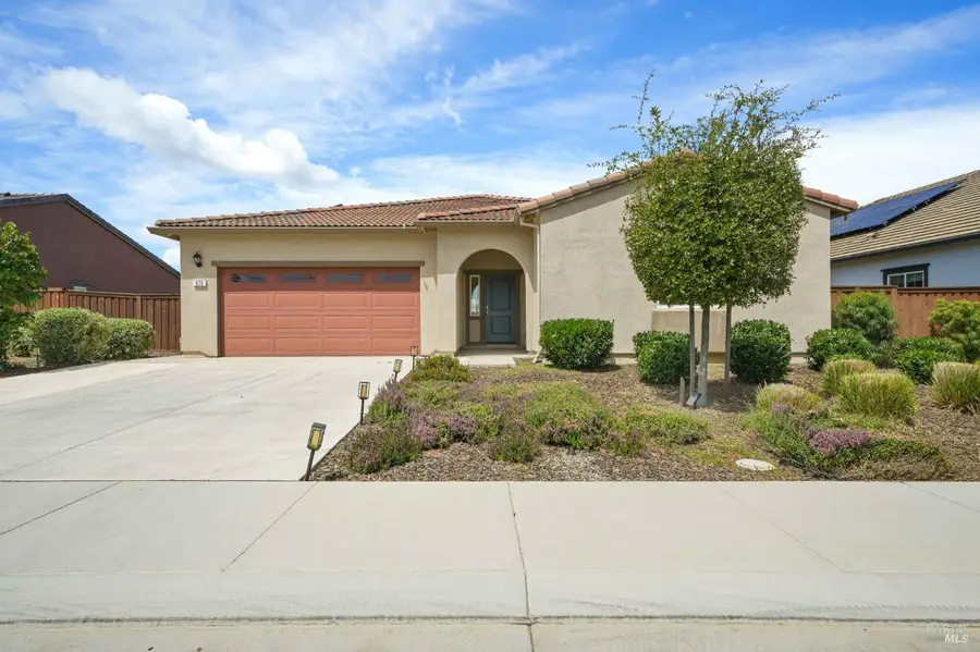 670 Wisteria Lane, Dixon, CA 95620 - #2