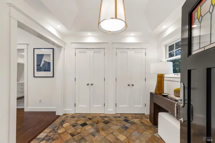 14 Sunny Oaks Drive, San Rafael, CA 94903 - #3