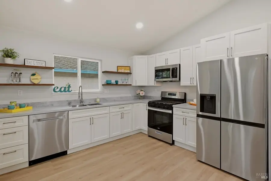 1045 Camellia Lane, Suisun City, CA 94585 - #2