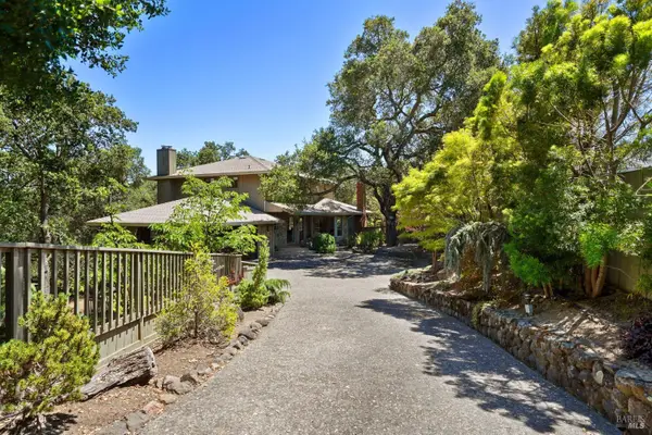 10 Shari Court, Novato, CA 94947