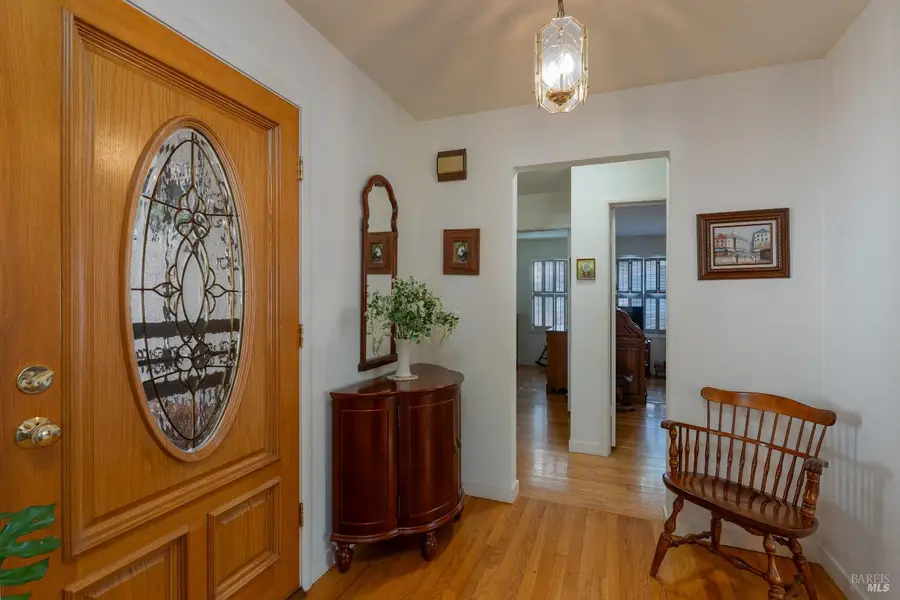 332 Washington Avenue, Ukiah, CA 95482 - #2
