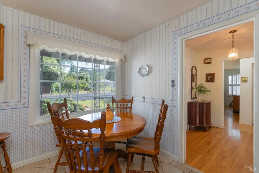 332 Washington Avenue, Ukiah, CA 95482 - #3
