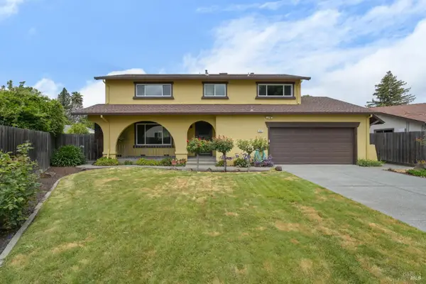 717 Glenhill Court, Novato, CA 94947