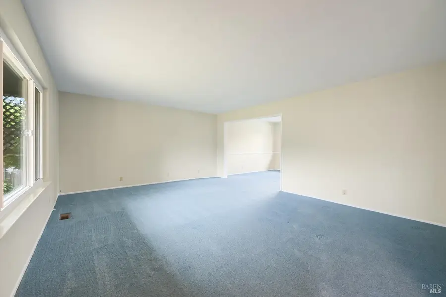 717 Glenhill Court, Novato, CA 94947 - #3