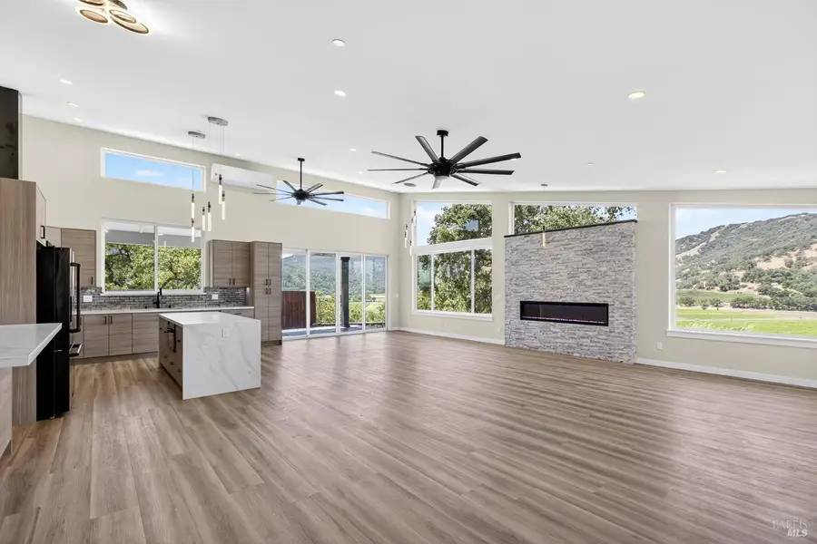 868 Sanel Drive, Ukiah, CA 95482 - #2