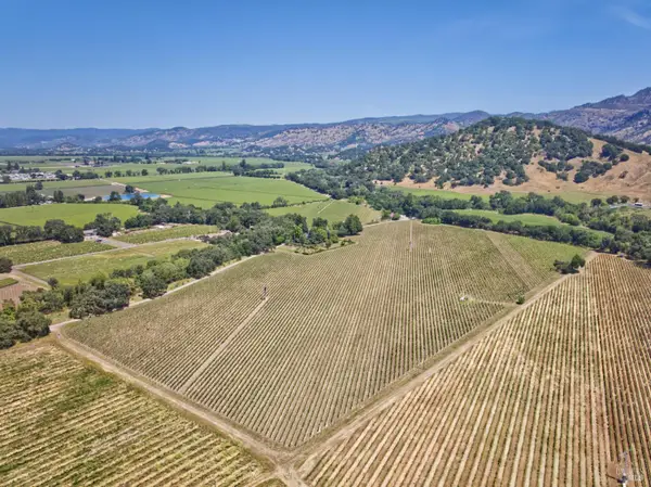 6160 Saint Helena Highway, Napa, CA 94558