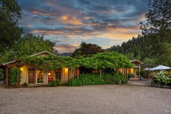 22200 Puccioni Road, Healdsburg, CA 95448