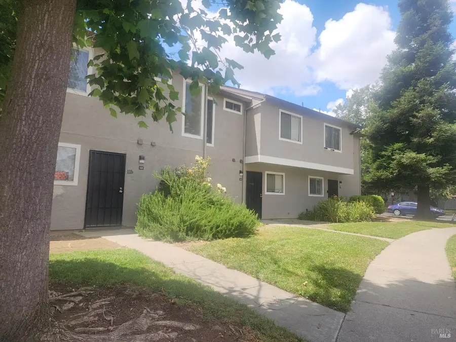 1910 Grande Circle #115, Fairfield, CA 94533 - #2